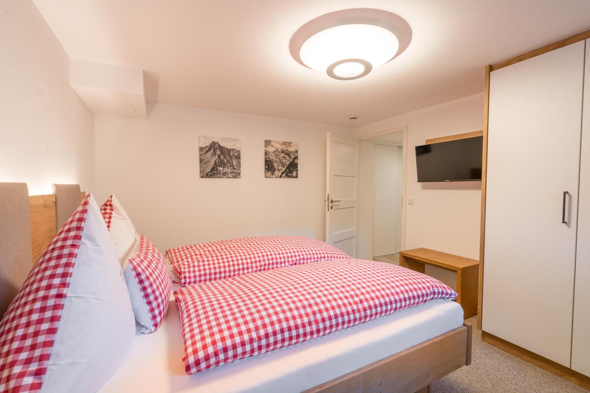 Landhaus Ohrwumslar Oberstdorf Luaran gambar